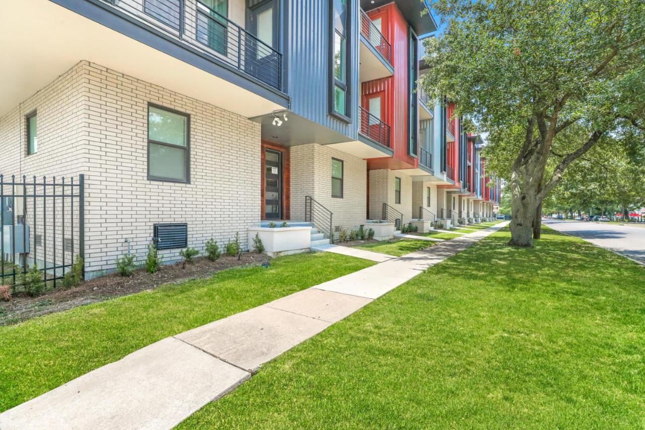 Two-Level Spacious Villas With Amenities New Orleans Exterior photo