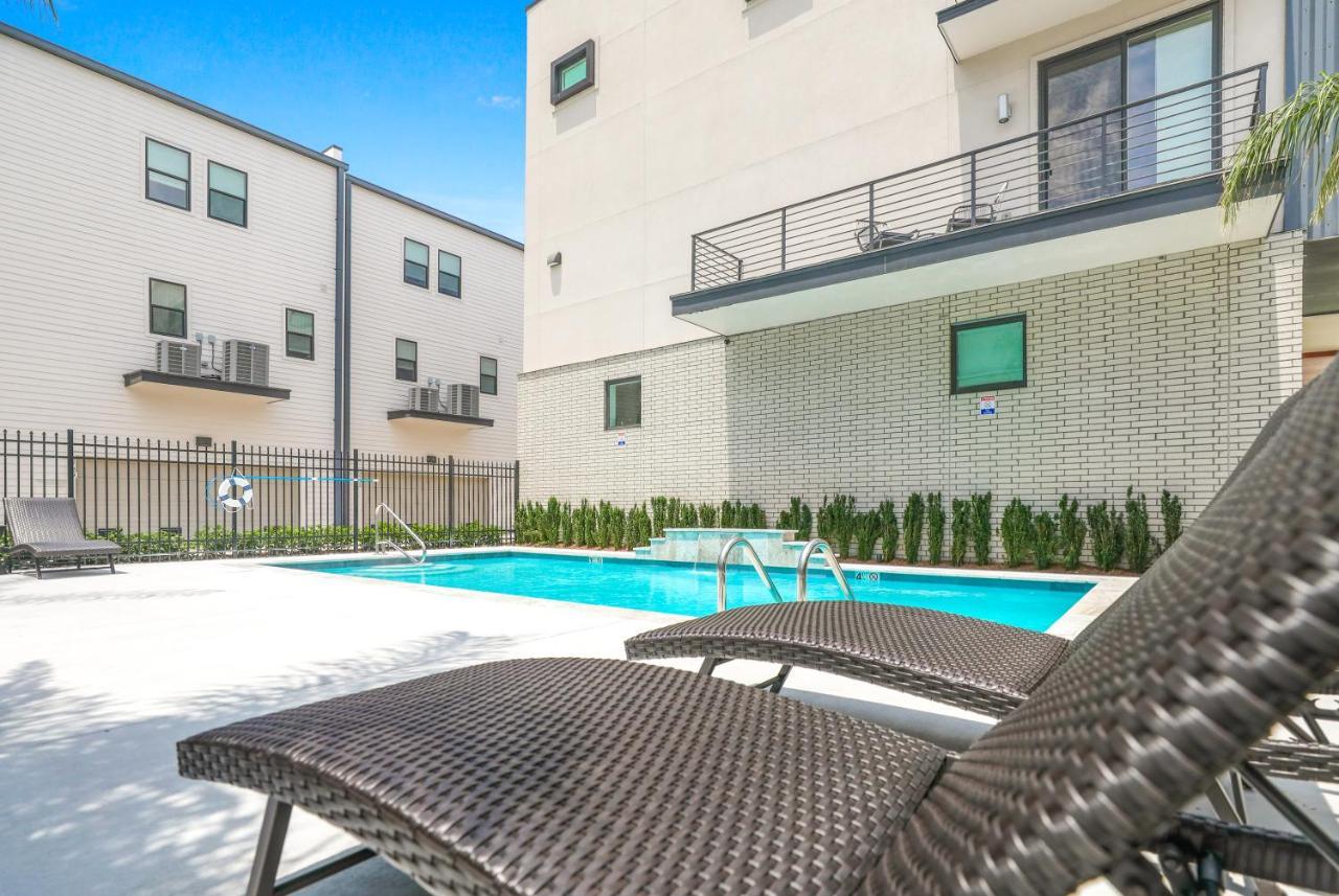 Two-Level Spacious Villas With Amenities New Orleans Exterior photo