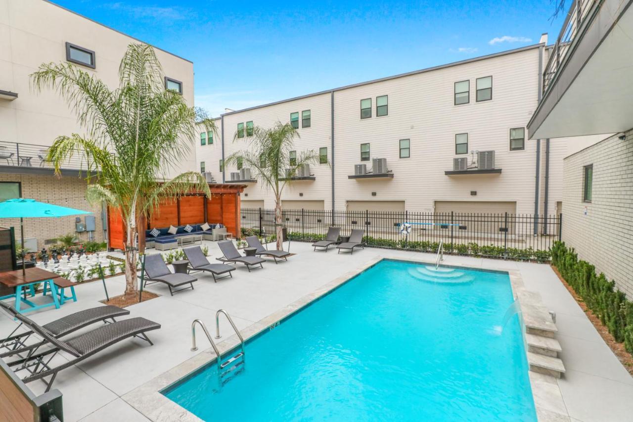 Two-Level Spacious Villas With Amenities New Orleans Exterior photo