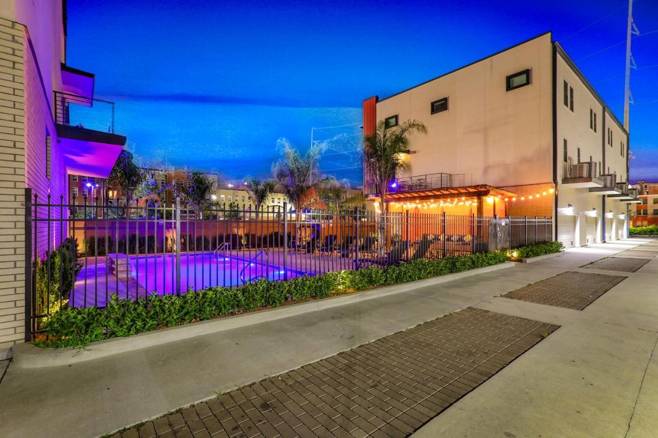 Two-Level Spacious Villas With Amenities New Orleans Exterior photo